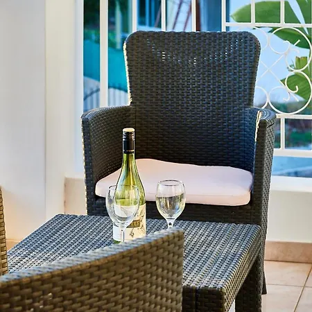 Haven By Ezoria Корал-Бэй