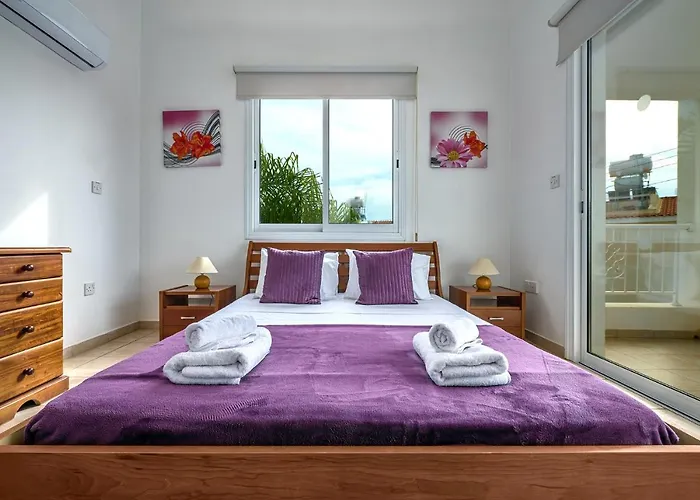 Haven By Ezoria Vila